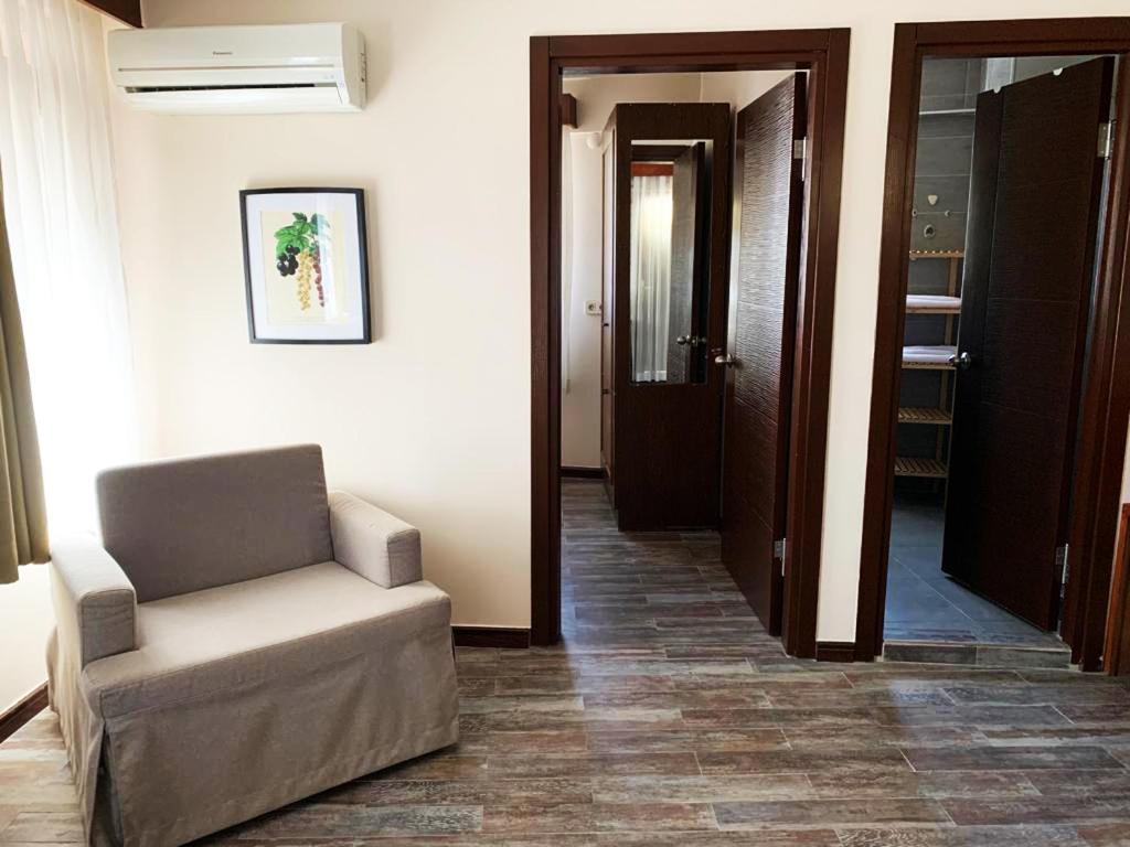 Mitos Hotel Бозджаада Екстериор снимка
